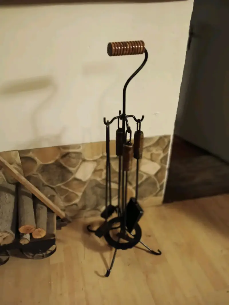 Juego de herramientas para chimenea de hierro forjado - 1