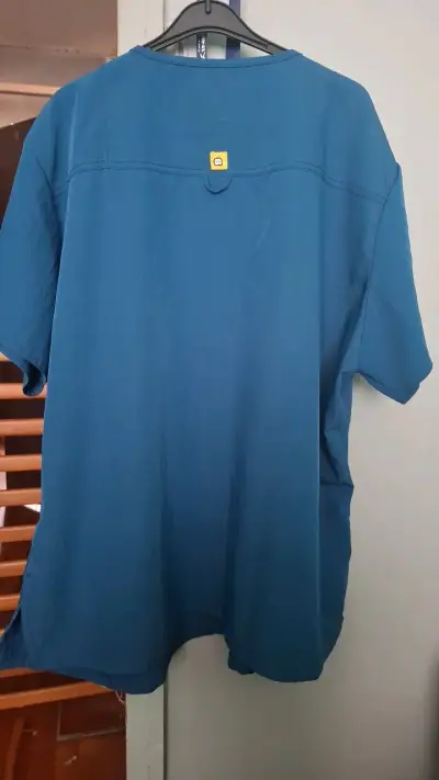Blusa médica azul talla 3XL - miniatura 2