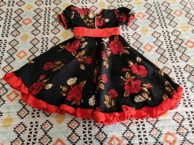 Vestido huasa talla 2 - miniatura 2