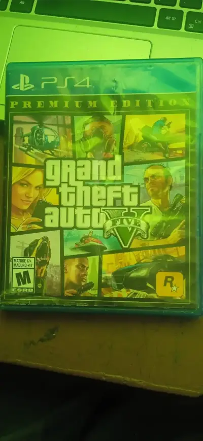 Juego PS4 Grand Theft Auto V Premium Edition - miniatura 2