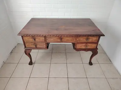 Escritorio de madera estilo vintage con cajones - miniatura 3