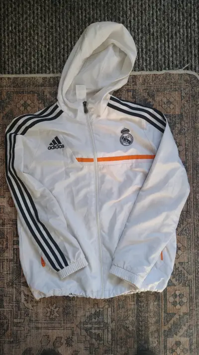 Chaqueta deportiva Adidas Real Madrid blanca - miniatura 1