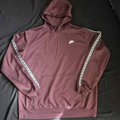 Polerón con capucha Nike burdeos Unisex - miniatura 5