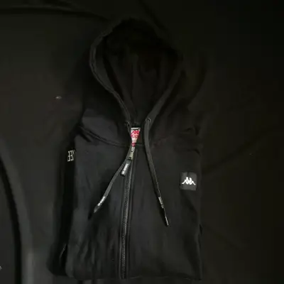 Polerón con capucha negro Kappa talla XL - miniatura 1