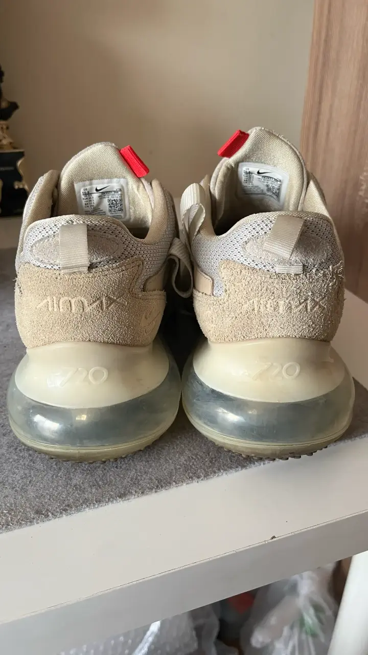 Zapatillas Nike Air Max 720 OBJ 10.5 US - 2