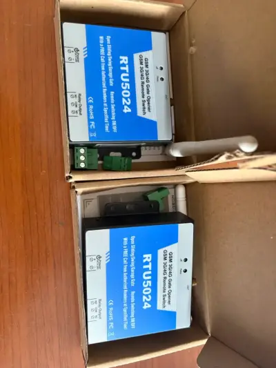 GSM RTU5024 para apertura de portón - miniatura 1