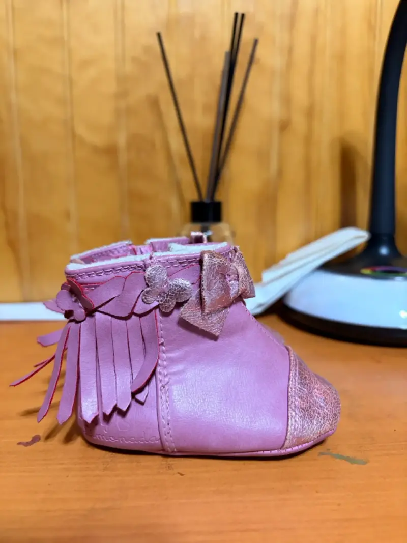 Botines de bebé rosados con estrellas Colloky - 2