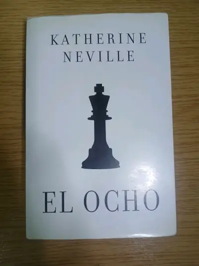 Libro 'El Ocho' de Katherine Neville en buen estado - miniatura 1