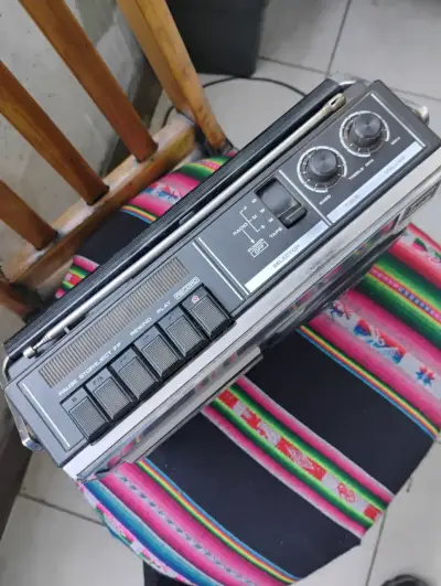 Radio Cassette Vintage National Panasonic RX-1280W - miniatura 3