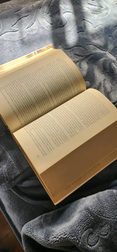 Libro 'La Caída de los Gigantes' de Ken Follett - miniatura 4