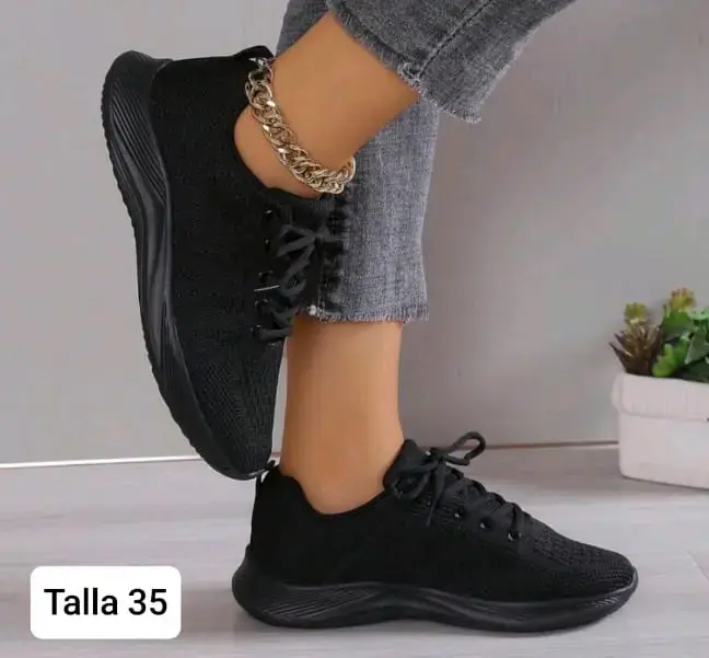 Zapatillas deportivas negras talla 35