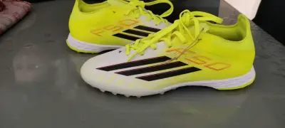 Zapatillas de Fútbol Adidas F50 Pro TF Amarillas - miniatura 3