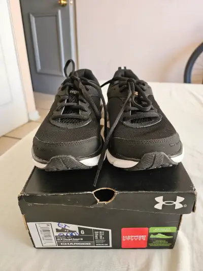 Zapatillas deportivas negras Under Armour - miniatura 6