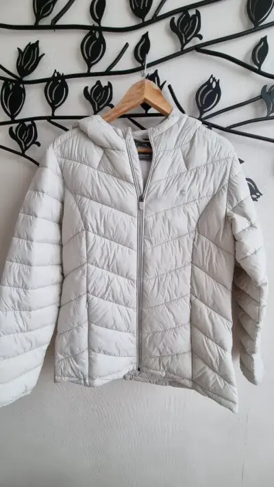 Chaqueta acolchada blanca Diadora para mujer - miniatura 1