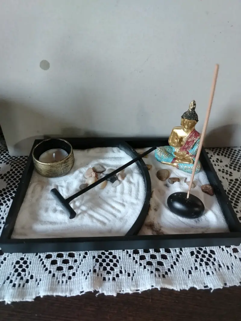 Jardín Zen con Figura de Buda y Arena Decorativa - 2