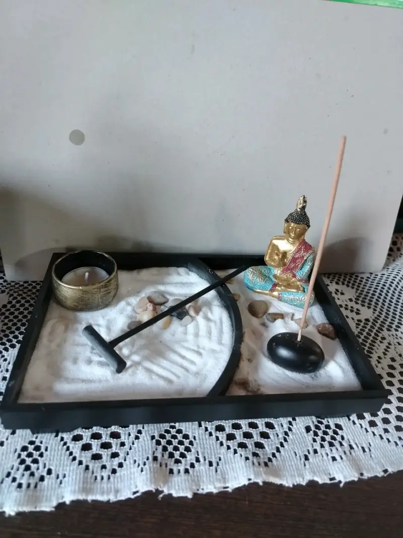 Jardín Zen con Figura de Buda y Arena Decorativa - 3