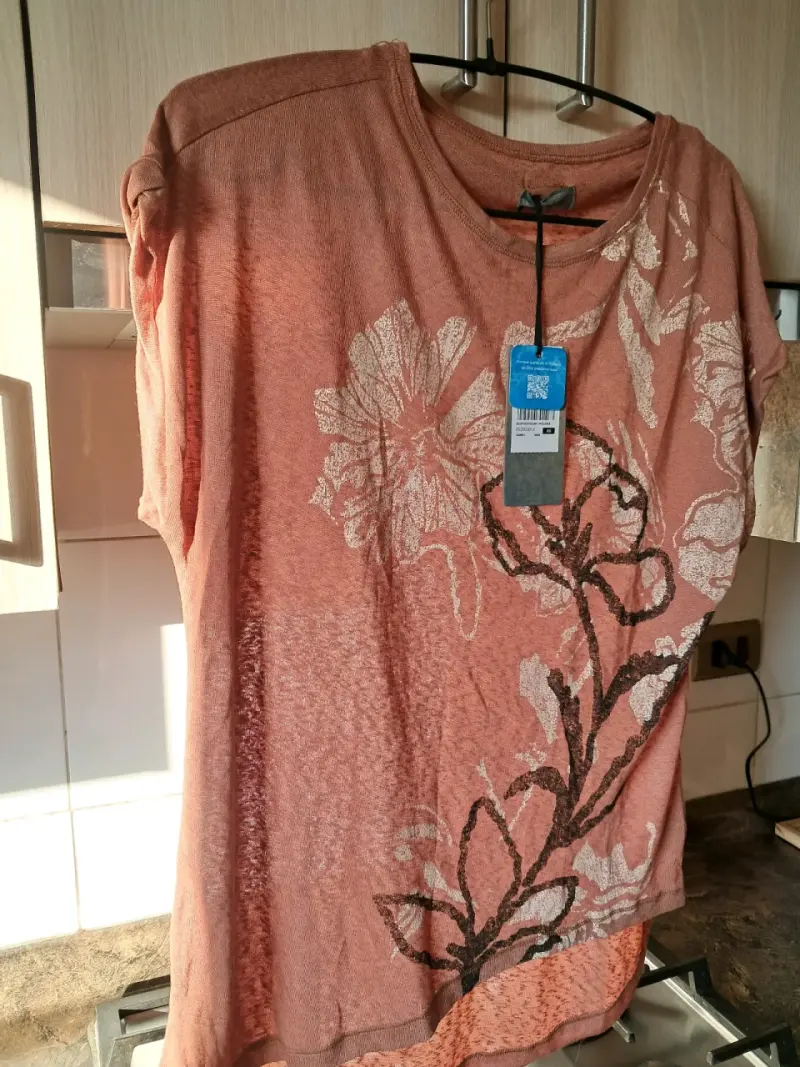 Polera manga corta floral marrón Greenfield - 5