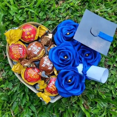 Ramo de Rosas Eternas Personalizado - miniatura 3