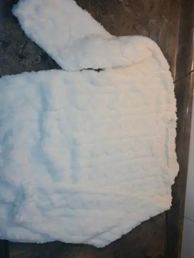 Pijama de felpa blanco cálido para invierno - miniatura 3