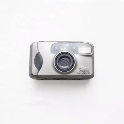 Cámara Nikon One Touch Zoom 70 AF con funda - miniatura 2
