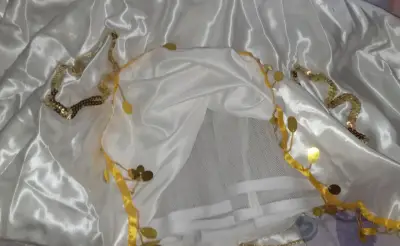 Disfraz de ángel o diablada blanco con dorados - miniatura 3