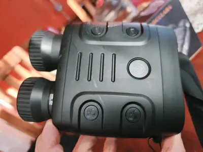 Binoculares de Visión Nocturna 2.5K - miniatura 3