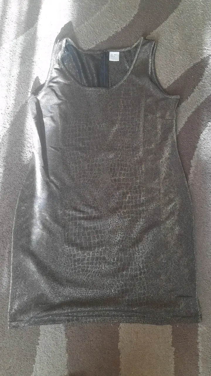 Vestido corto brillante para fiesta
