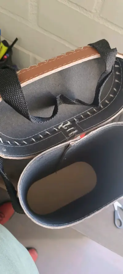 Bolso matero de cuero sintético marrón - miniatura 4