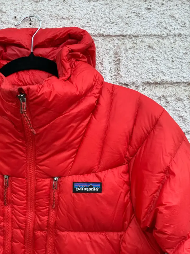 Chaqueta de plumas naranja Patagonia con capucha - 3