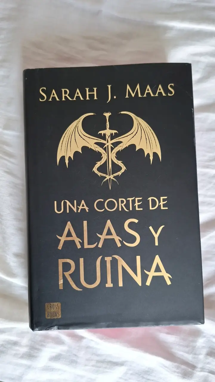 Edición especial de 'Una Corte de Alas y Ruina' - 1