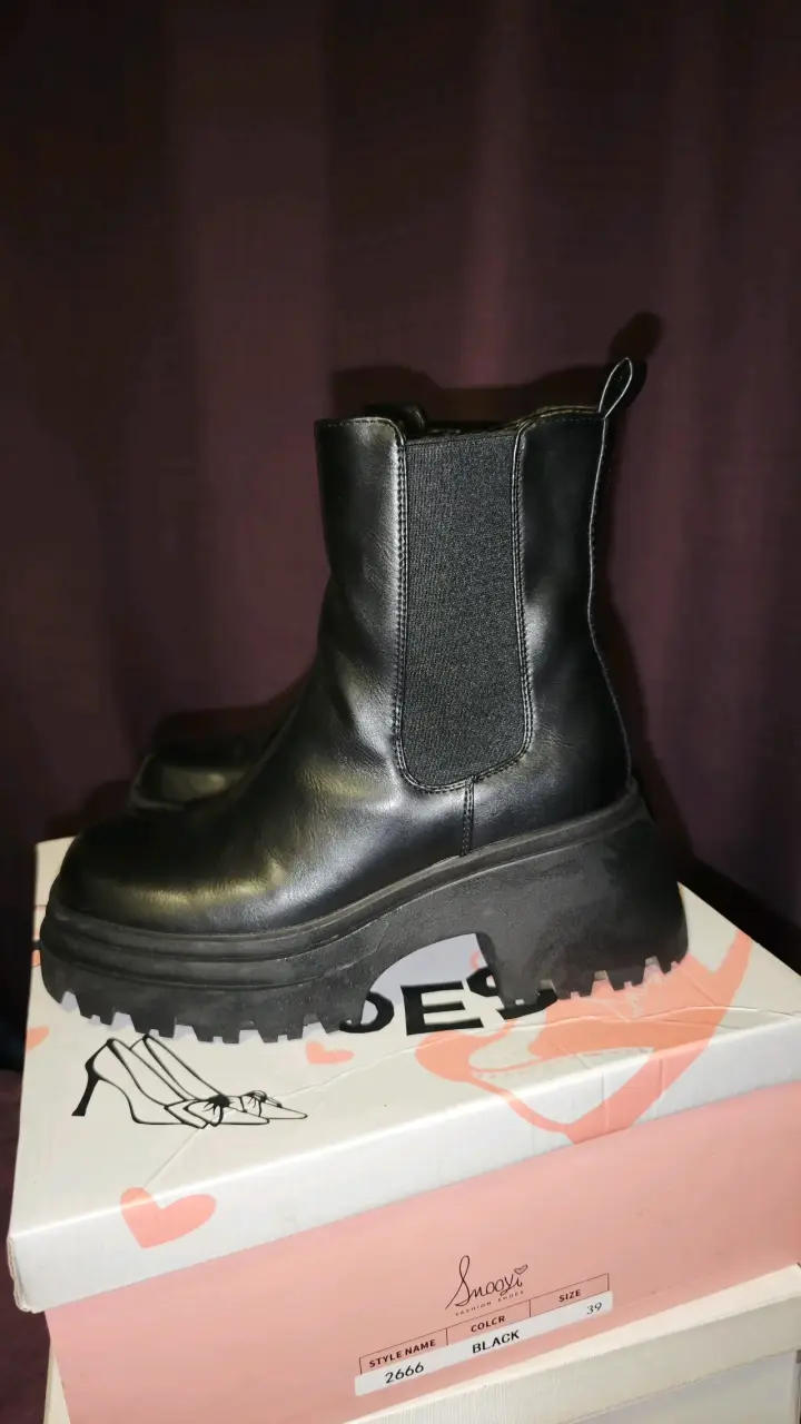 Botines negros de ecocuero talla 39 - 4