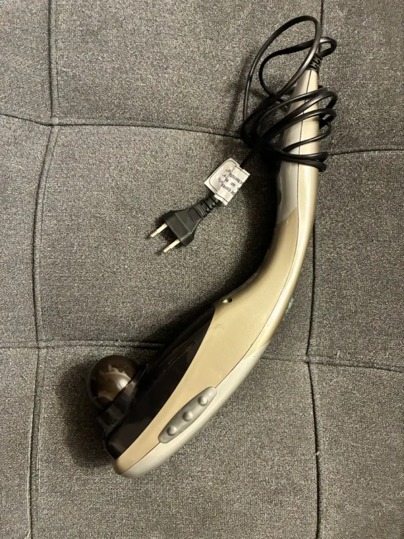 Masajeador eléctrico de mano GA.MA - 3