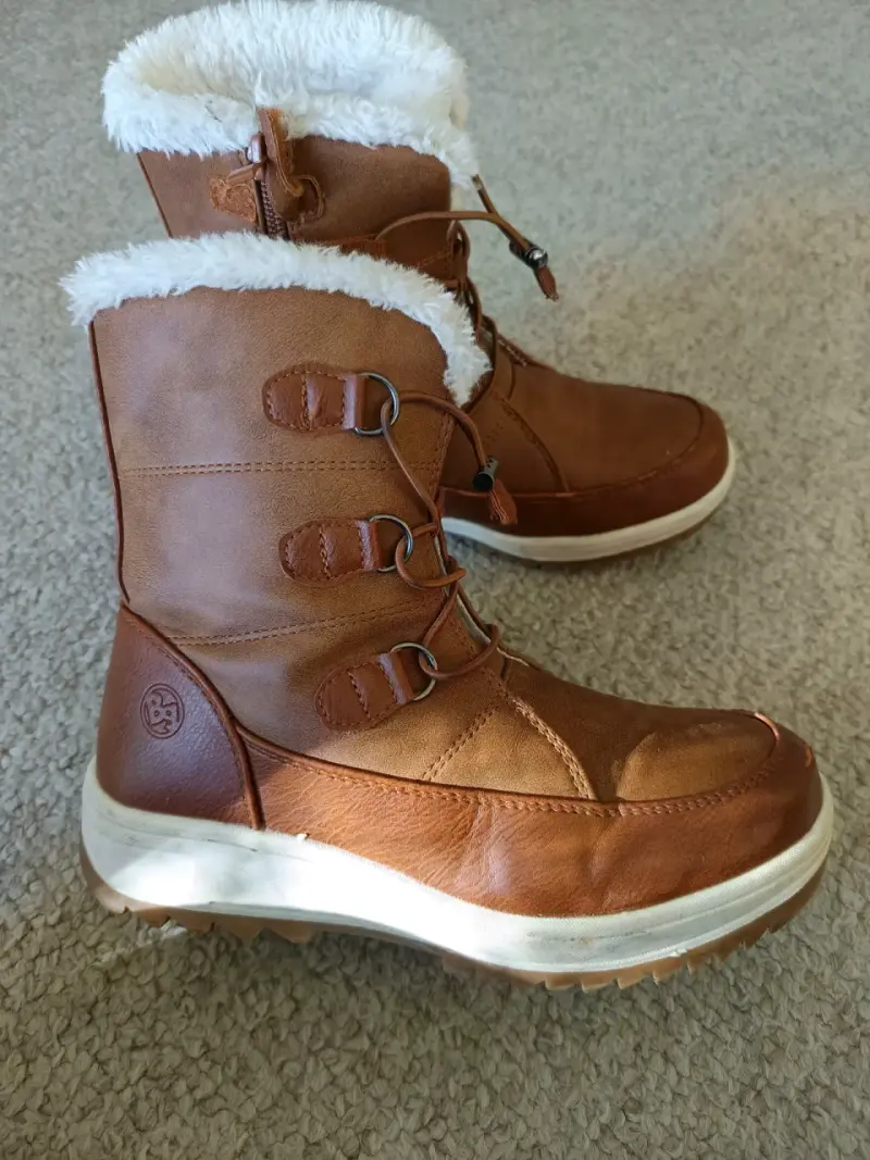 Botas de invierno marrones con forro de piel sintética - 1