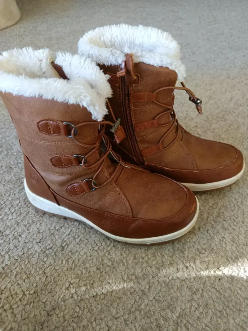Botas de invierno marrones con forro de piel sintética - 2