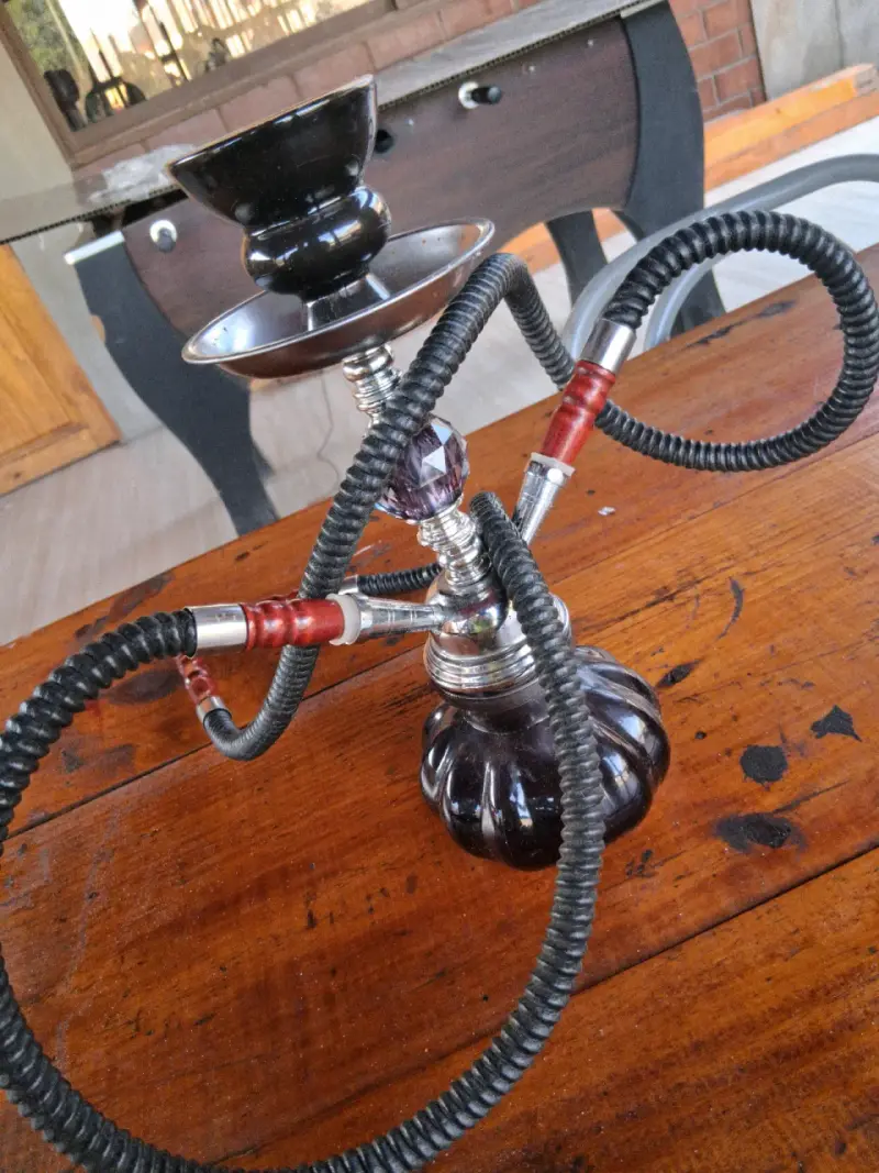 Hooka de vidrio con mangueras dobles