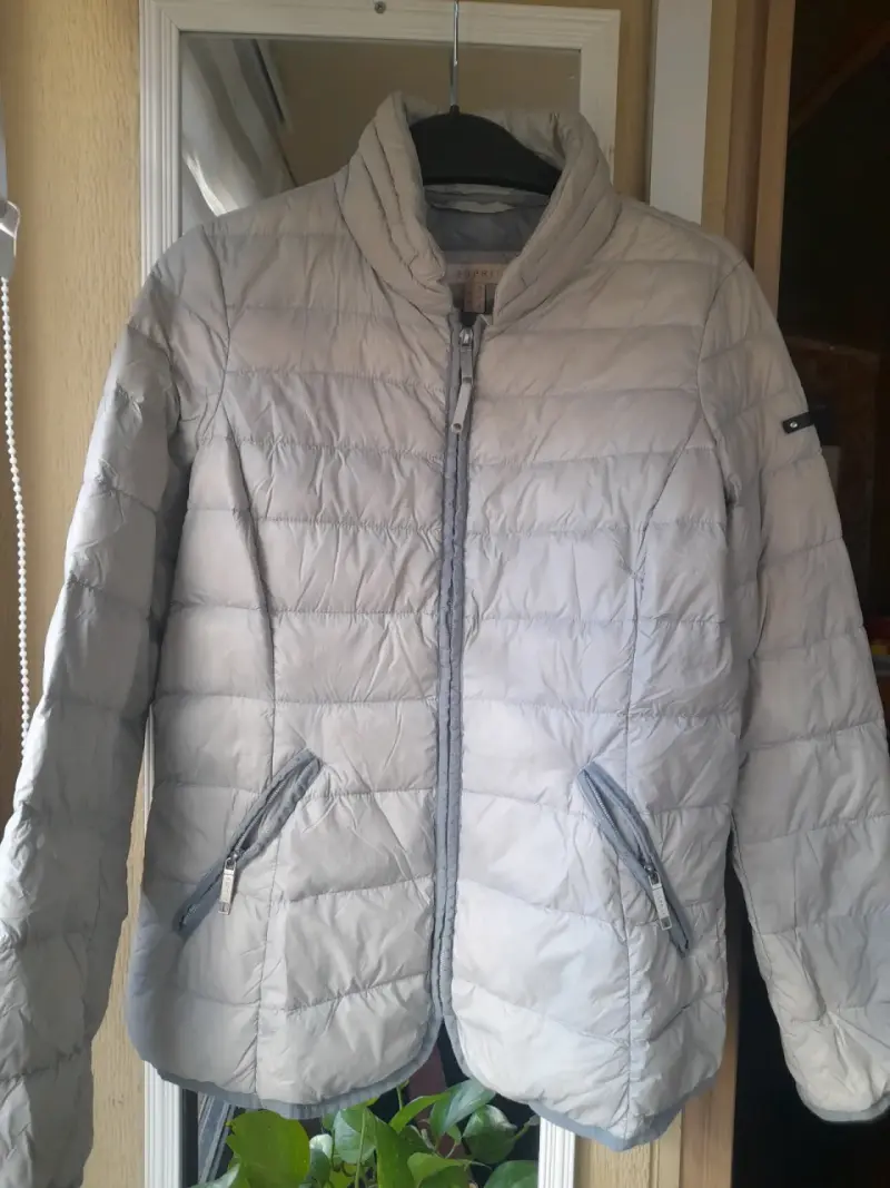 Chaqueta acolchada gris Esprit para mujer - 1