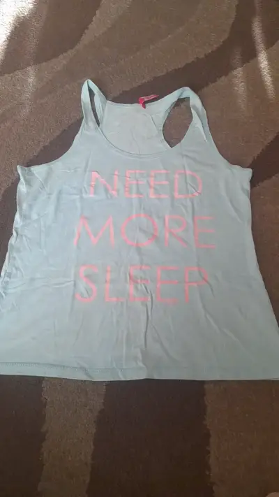 Polera sin mangas Opposite con estampado - miniatura 1