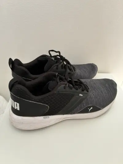 Zapatillas deportivas negras Puma Fit+ para hombre - miniatura 1