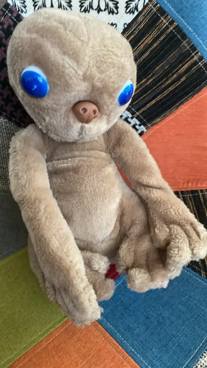 Peluche E.T. marrón con ojos azules - 4