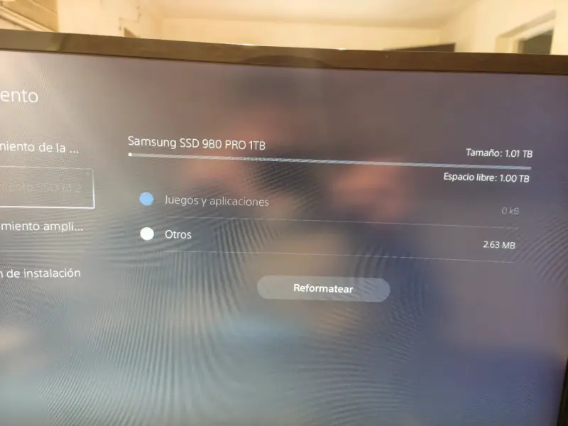 Consola PlayStation 5 con accesorios y juegos - 6