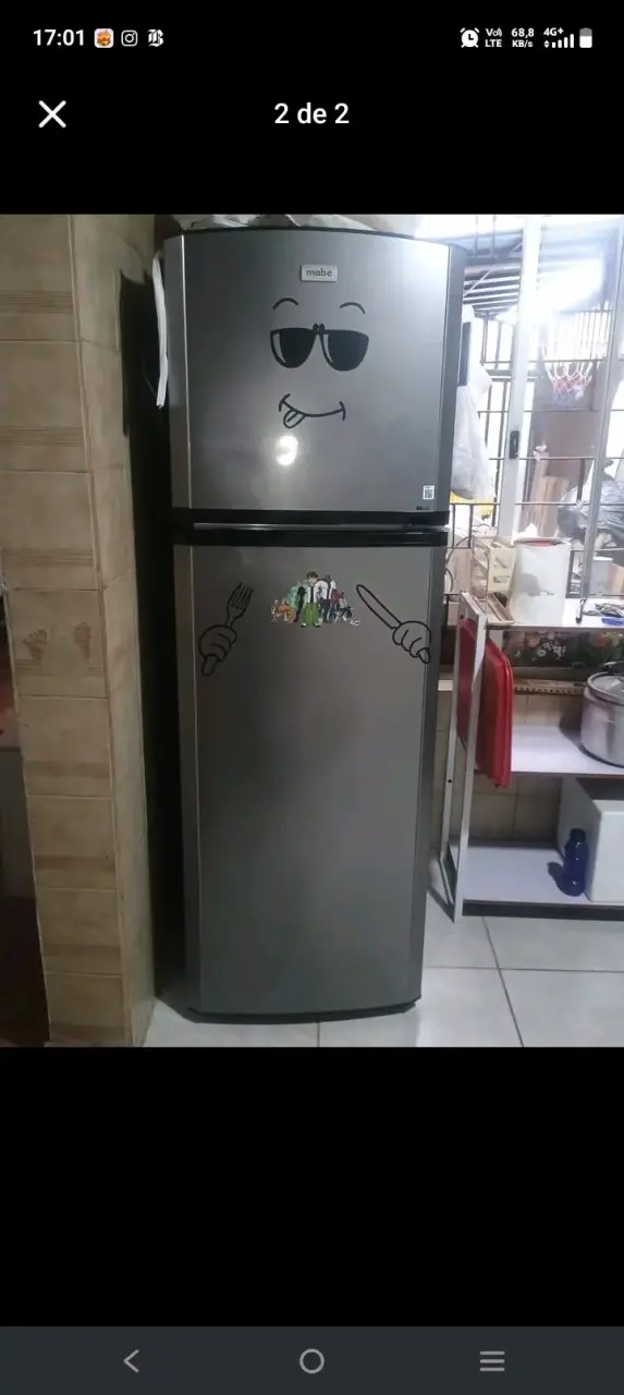 Refrigerador Mabe con diseño divertido
