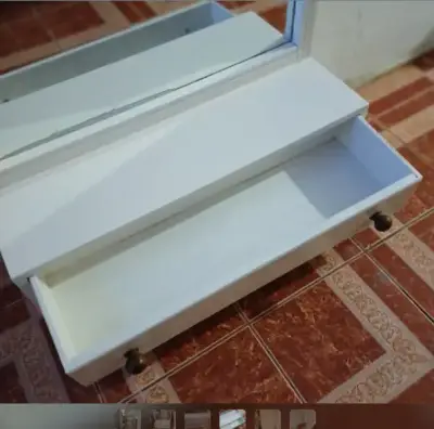 Espejo de pie con cajón blanco - miniatura 4
