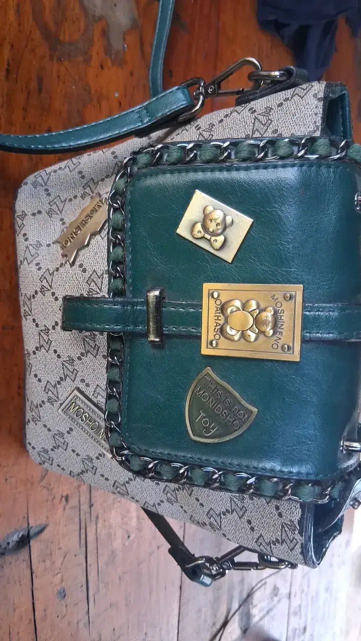 Bolso de cuero verde