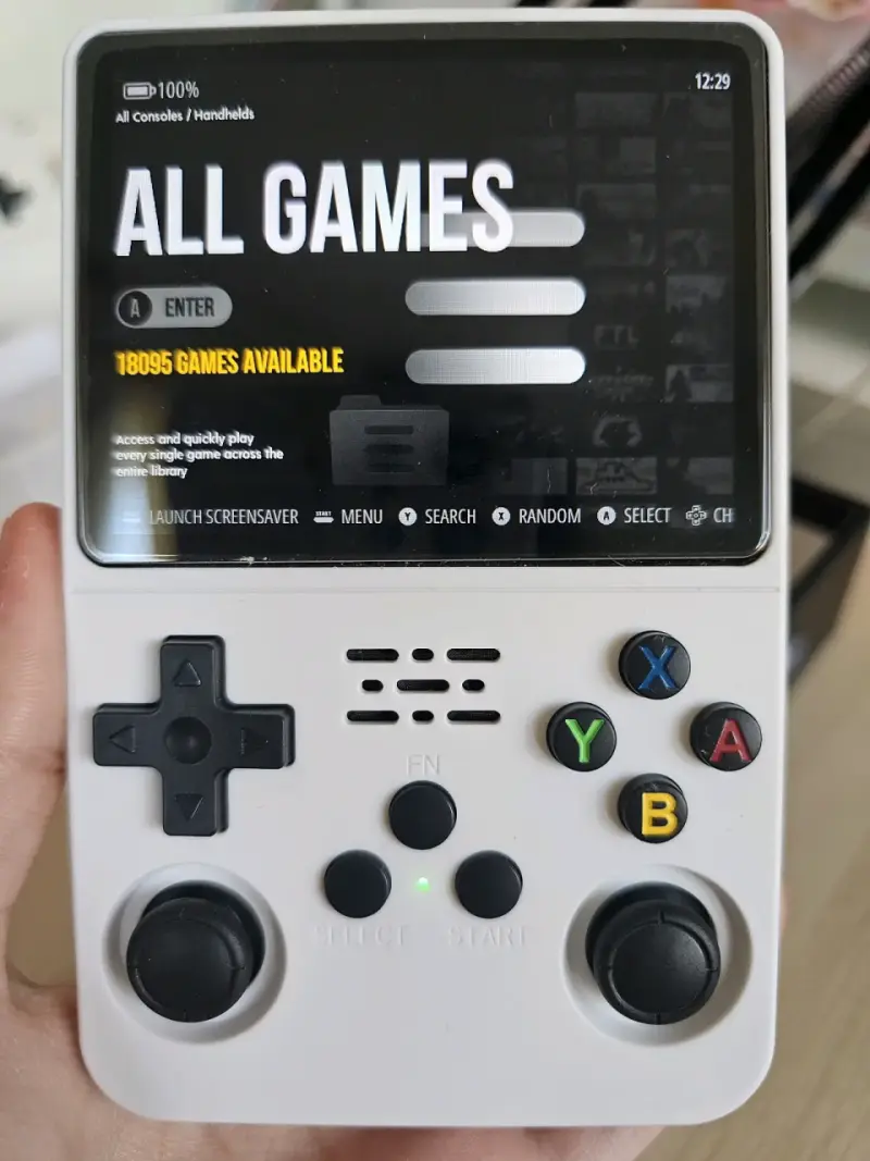 Consola de Juegos Retro Portátil R36S 2025 - 4
