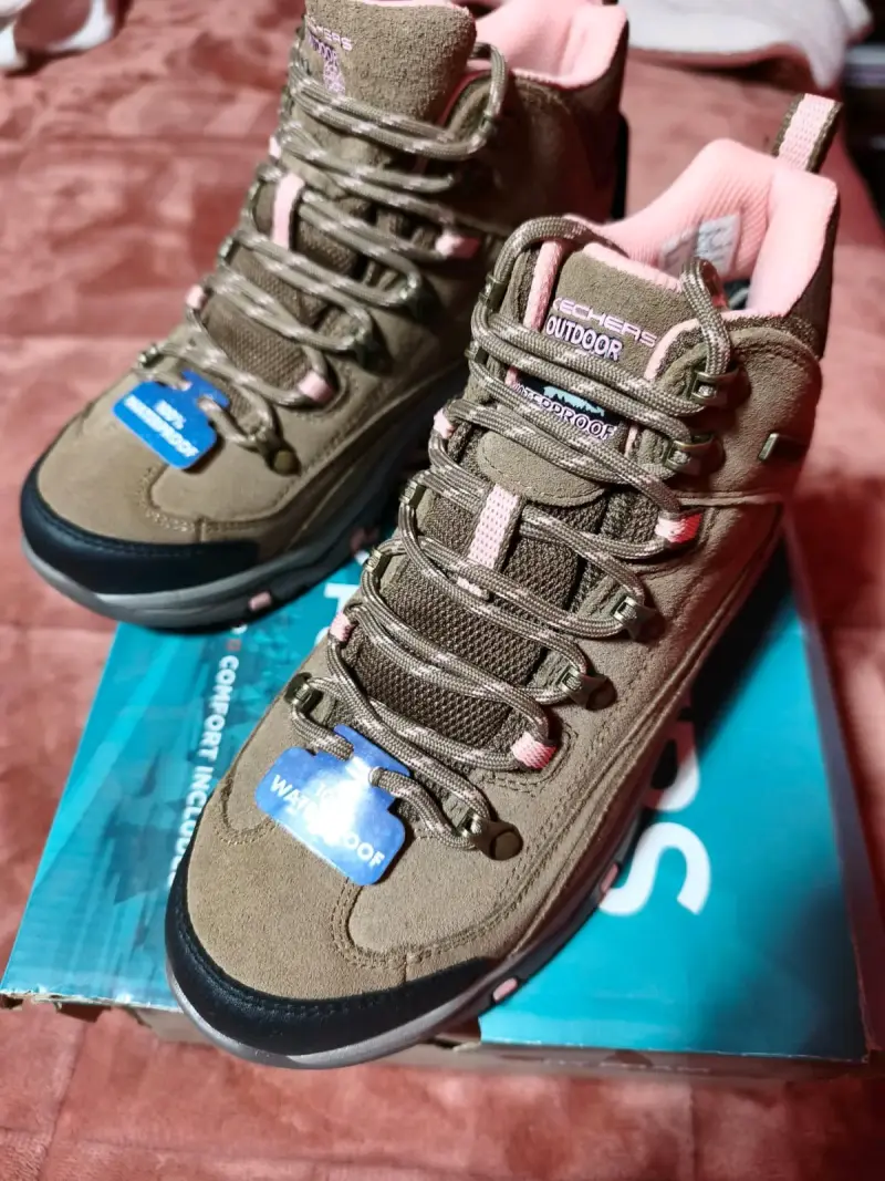 Botas de senderismo Skechers Outdoor impermeables