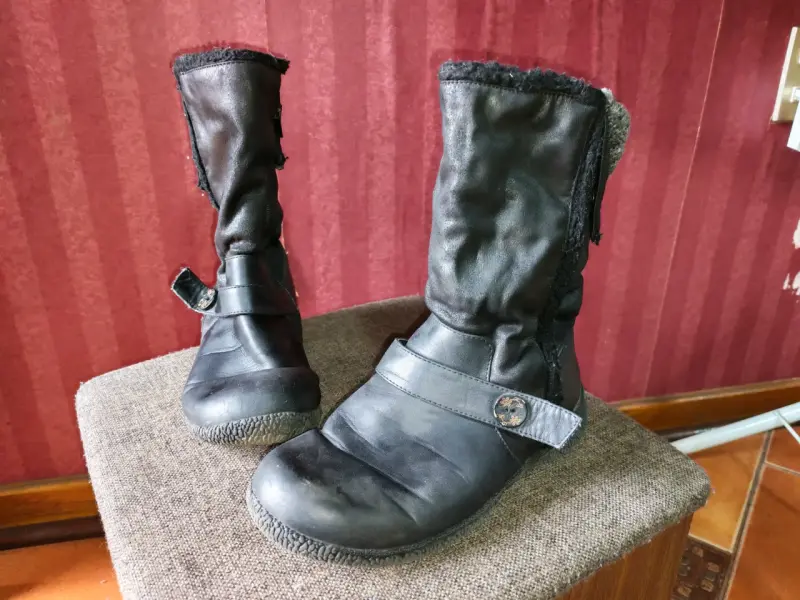 Botas de cuero negras con forro interior