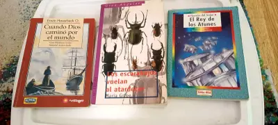 Lote de 3 libros de literatura variada - miniatura 1