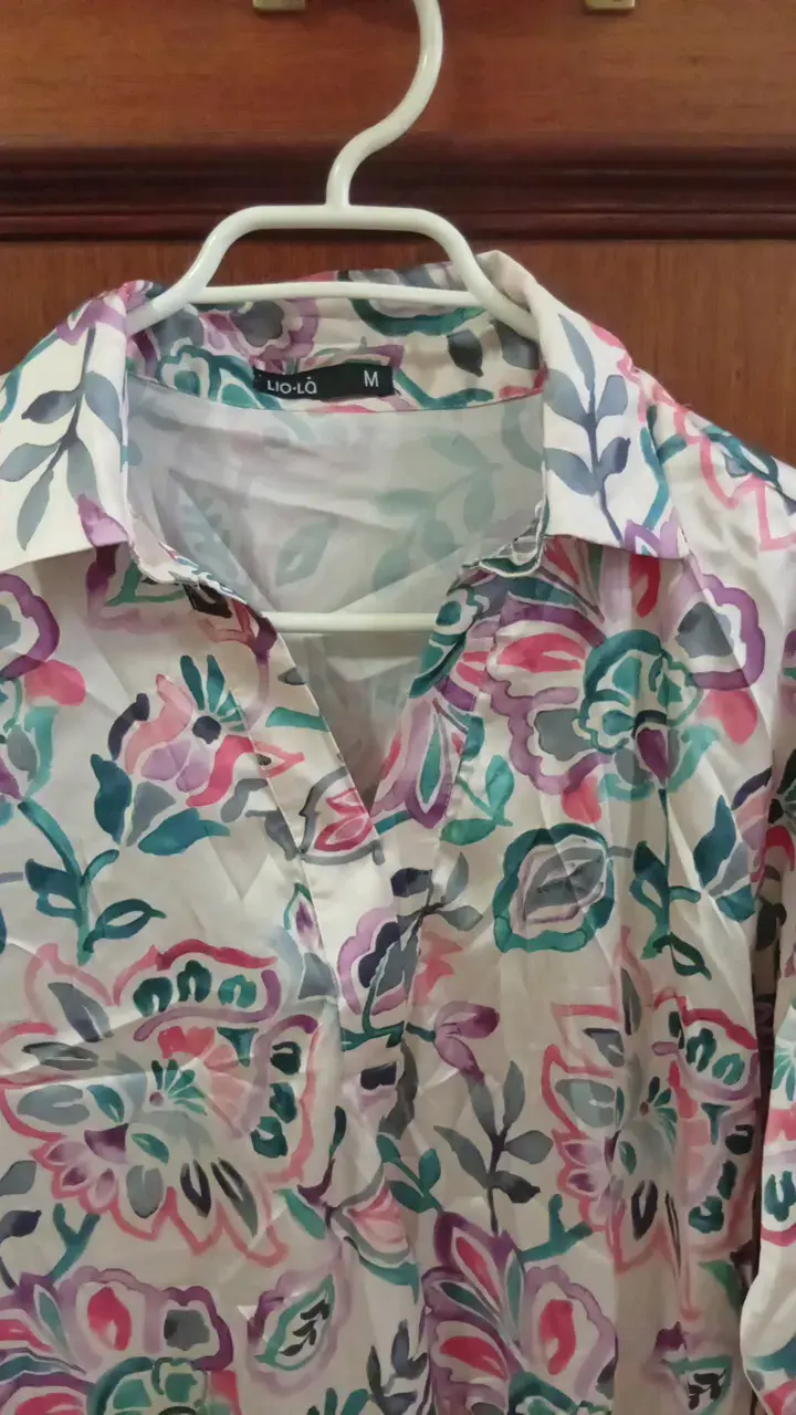 Blusa floral de manga larga para mujer - 2