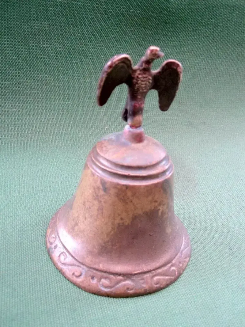 Campana Bronce Antigua Figura CondoR 1940 - 2