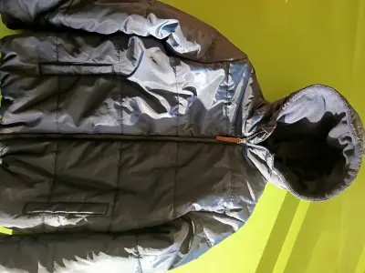 Chaqueta acolchada con capucha Hemis talla 12 - miniatura 1